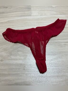 Vintage Y2K Victoria’s Secret Red Sheer Ruffle Thong Panty Size Small